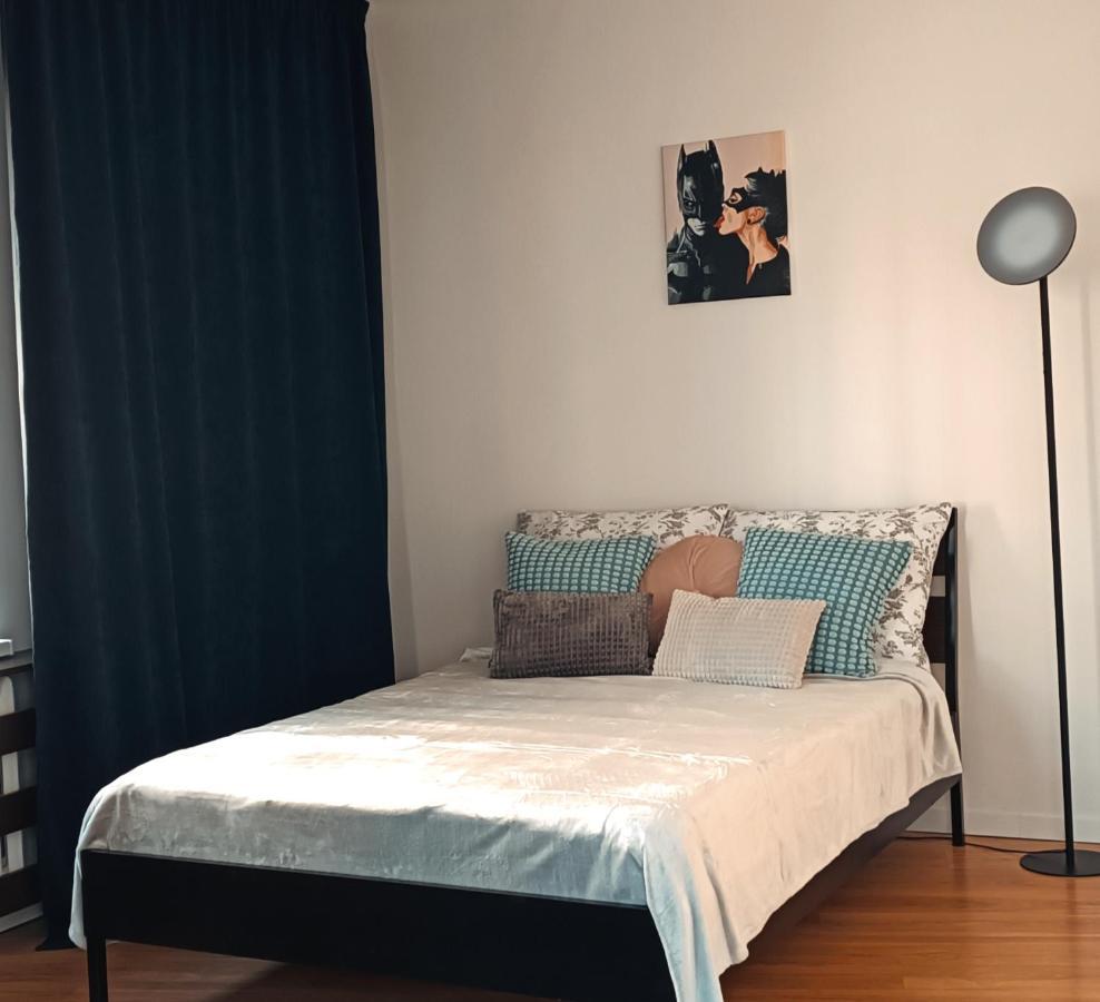 Duzy Prywatny Pokoj Blisko Starego Miasta. Pokoj 7 Βαρσοβία Εξωτερικό φωτογραφία